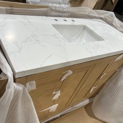 48” Light Oak Single Bathroom Vanity with Quartz Countertop & Sink