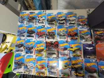 180 Hotwheels Cars