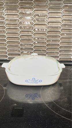 Vintage corning ware casserole