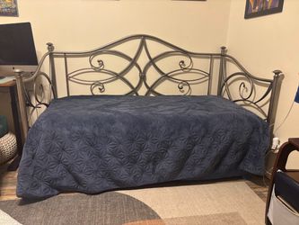 Twin Daybed With Trundle