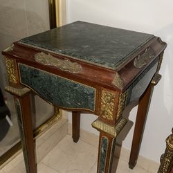 End table