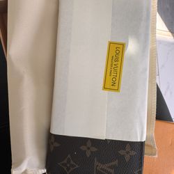 Brown Flower Wallet With Bag And Box