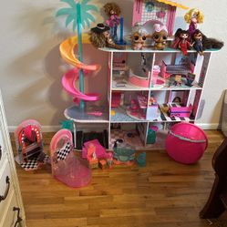 OMG & LOL Doll House And Spa Set OMG Dolls