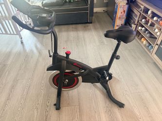 Indoor cycling bike