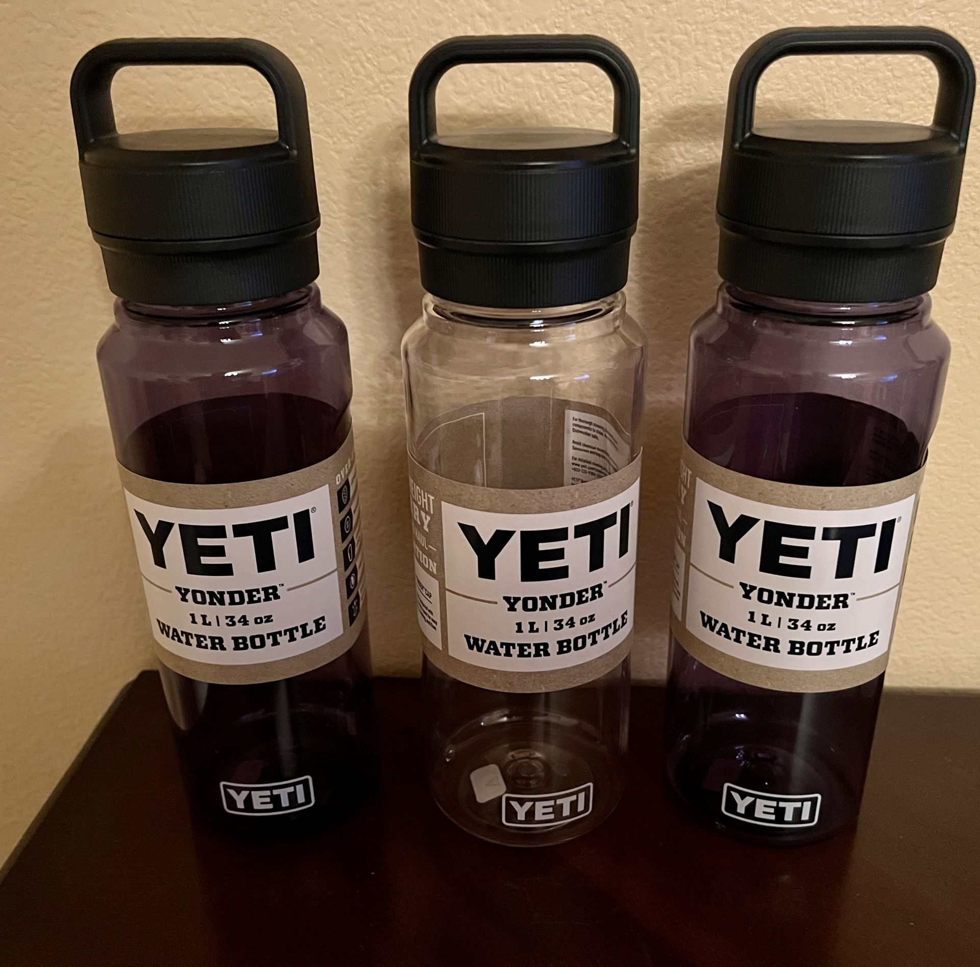 Yeti 34Oz Yonder Water Bottle for Sale in Henderson, NV - OfferUp