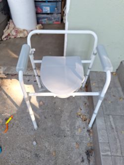 Adult Potty Chair