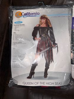 NEW!! Women's Pirate Halloween Costume