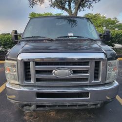 2014 Ford E-350