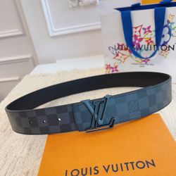 Louis Vuitton Men’s Belt With Box 2025 New 