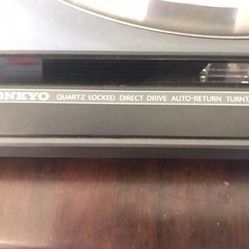 ONKYO CP-1036A Record Player, Turntable WORKING CONDITION