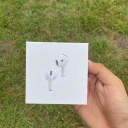 AirPods 4 ANC