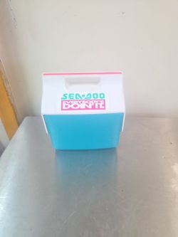 Vintage Igloo Mini mate seadoo cooler 1992