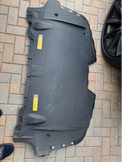2026 Tesla Model X rear lower shield used