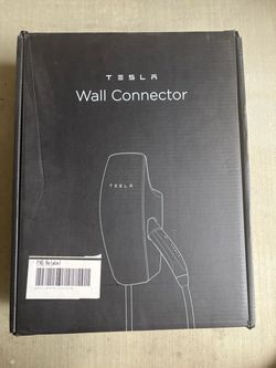 Tesla Wall Connector