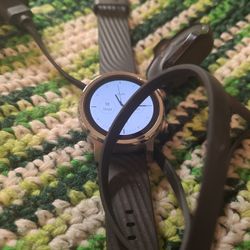Use Mototola Moto 360 Like New Condition