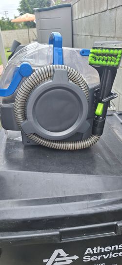 Bissell Pet Pro carpet  cleaner.