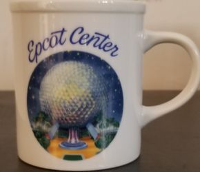 Disney epcot center 1982 collector mug