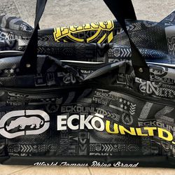 ECKO UNLTD. Large 32” Rolling Duffel Bag