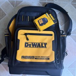 Dewalt Bag and Tool Belt