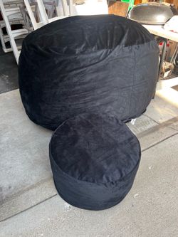 LARGE BLACK BEAN BAG WITH LEG REST