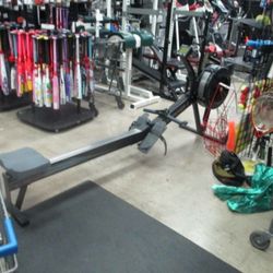 Used Concept 2 Fitness Rower Machine With PM3 Computer - 293,347 Lifetime meters ( Read Description)