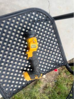 Dewalt light