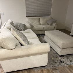 Free Couch Set And Ottoman 