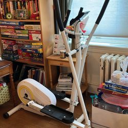 Elliptical Machine - Light & Compact