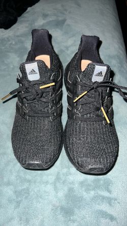 Adidas triple boost 4.0 black gold