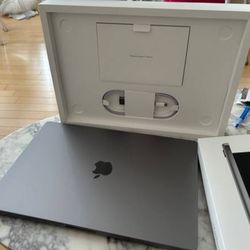 M2 16" MacBook Pro 8TB