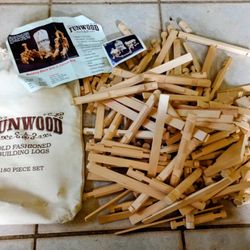 Funwood Old Fashioned Building Blocks 180 Pieces *10.00 Firm* Toys and Games