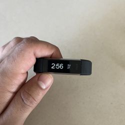 Fitbit Alta HR