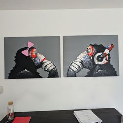 Modern Thinking Chimp Canvas Wall Art Set (2 Pieces) – Great Condition