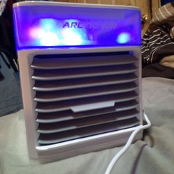 Arctic Air Miniature Air Conditioner 