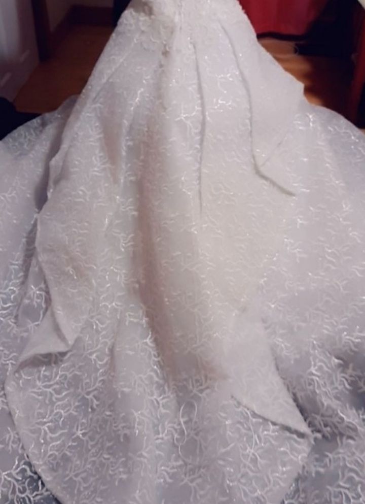 Long White Wedding dress