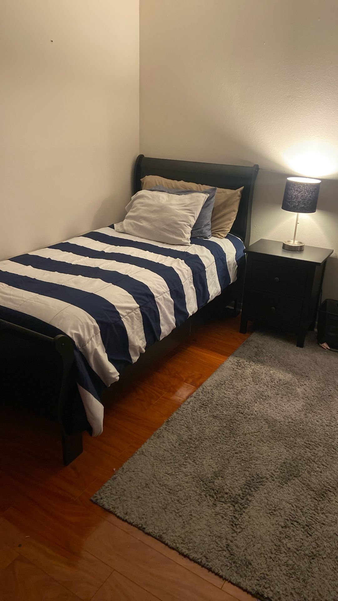 Beautiful nine piece twin bedroom suite