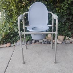 Toilet Handicap Portable
