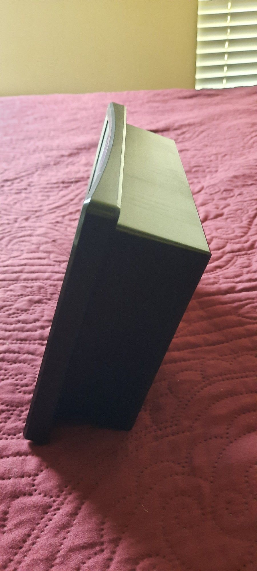 Magnifying Screen