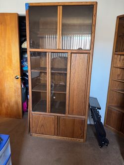 Cabinet / Armoires