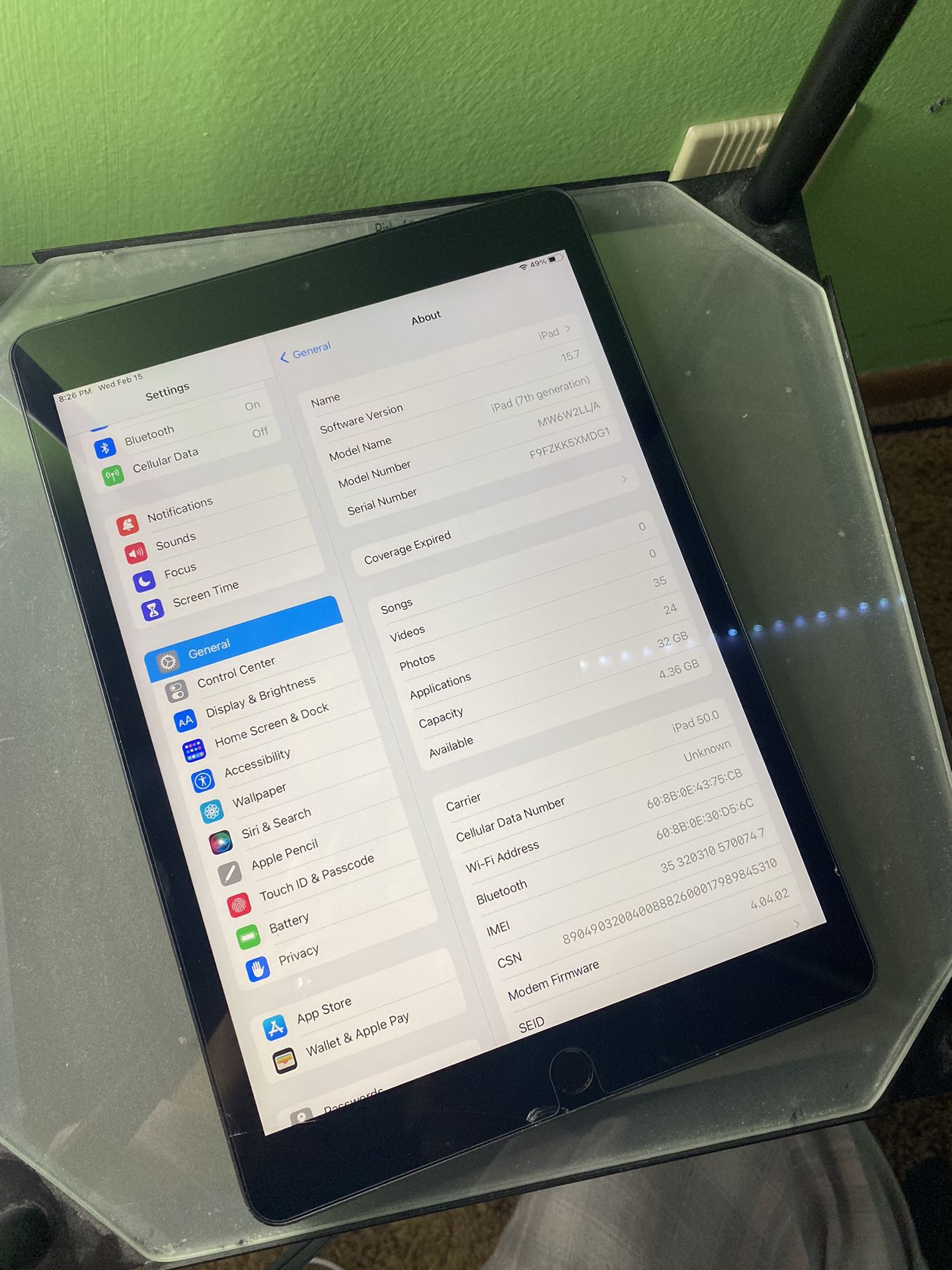 Apple iPad 7th generation 32Gb Silver.