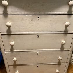 Vintage Shabby Chic Dresser 