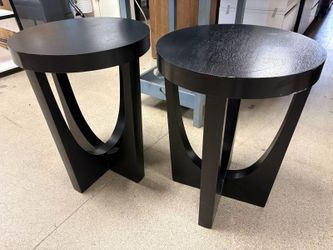 Modern Black Round Wooden Accent Tables (Set of 2)