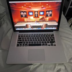 MacBook 💻 PRO 