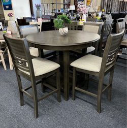 5 pc Gray round table set