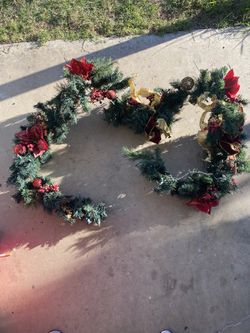 CHRISTMAS GARLAND