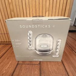 Harman Kardon SoundSticks IV Bluetooth Speaker System (White) Brand New Sealed
