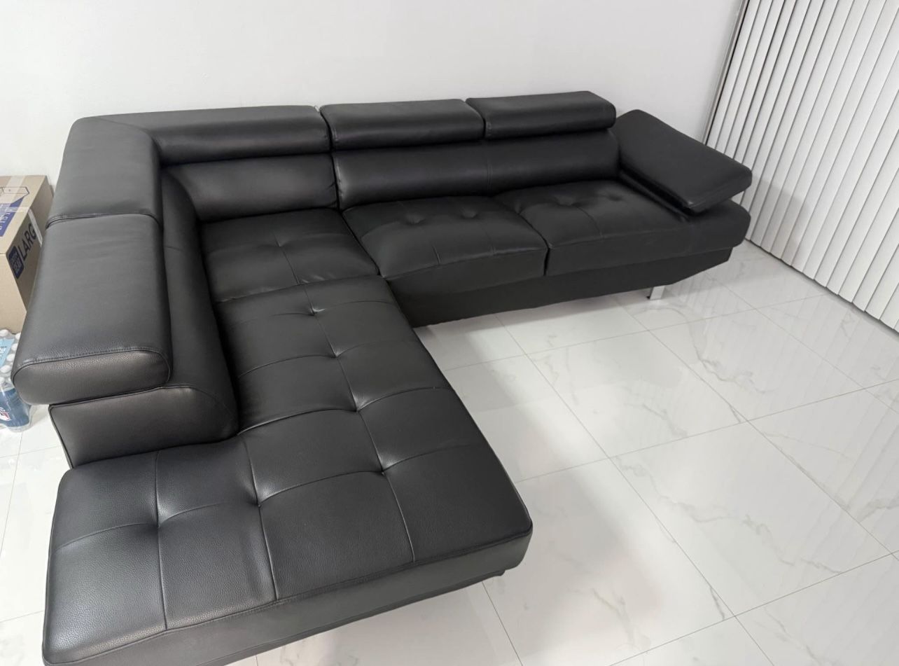 Sectional Sofa