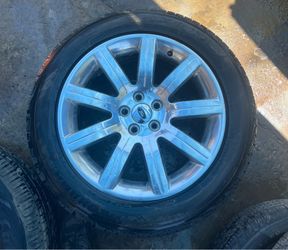 2012 ford flex 19 inch wheel with tire