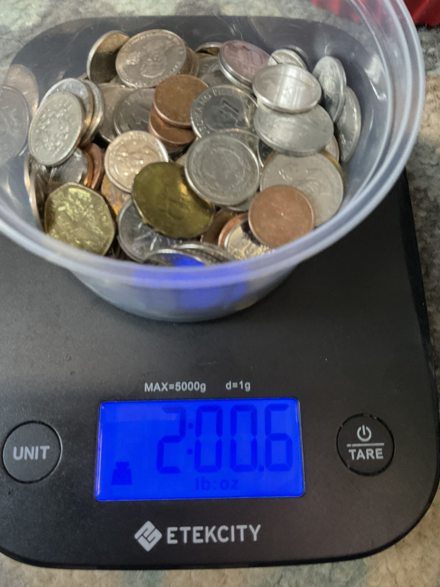 Foreign Coins - 2 Pounds