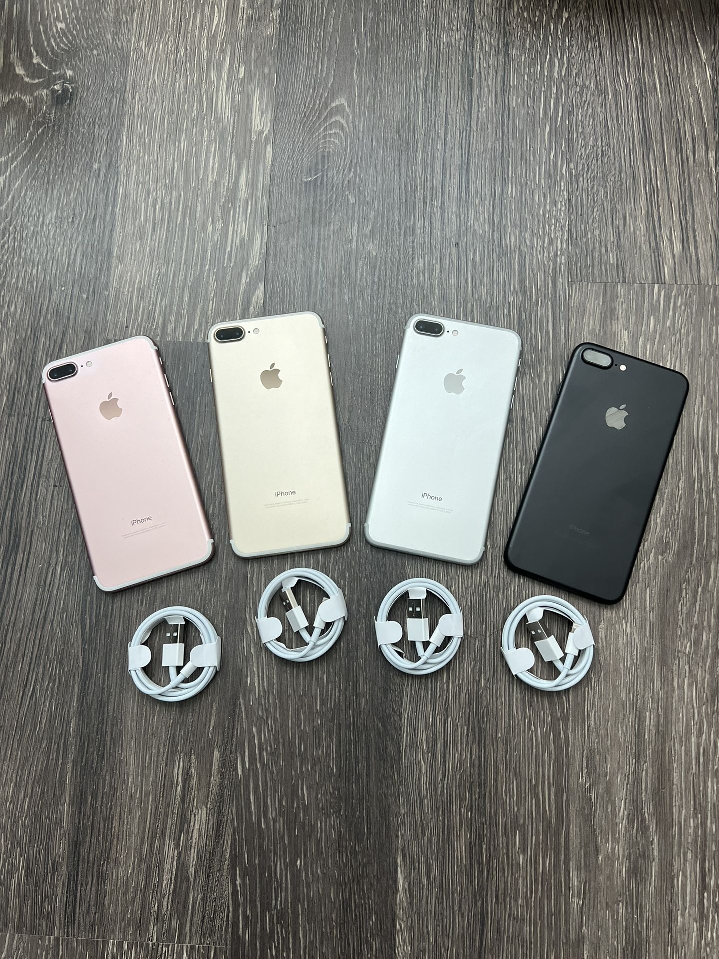 iPhone 7 Plus 128gb UNLOCKED FOR ANY CARRIER!